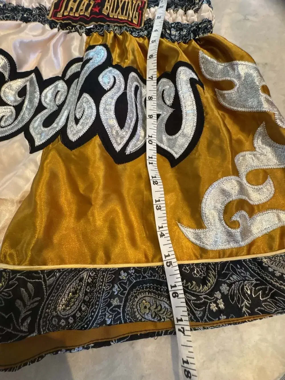 Thai Boxing Muay Thai Shorts White/Gold Satin